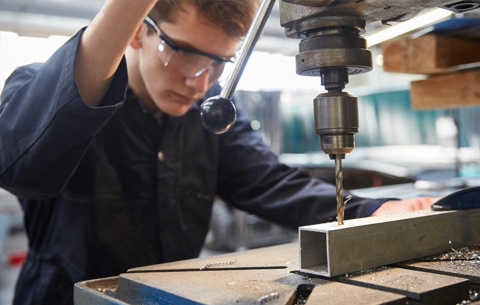 arbeitsfeld-metallbau